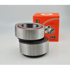 Комплект подшипников ступицы колеса 566426.H195