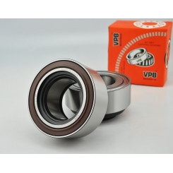 Комплект подшипников ступицы колеса 566427.H195